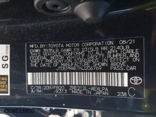 2022 Toyota Corolla LE with VIN JTDEPMAE1NJ206769, listed as a IAAI auction lot 41875080 with 37,576 mi miles. Bid and sale history available at carsss.com. Image 9.