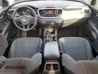 2017 Kia Sorento LX with VIN 5XYPGDA36HG262069, listed as a Copart auction lot 47067165 with 130,733 mi miles and Salvage Title. Bid and sale history available at carsss.com. Image 8.