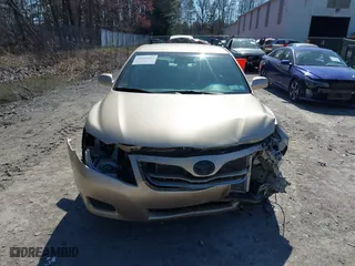 2011 Toyota Camry LE with VIN 4T1BF3EK6BU197735, listed as a IAAI auction lot 42051362 with 210,722 mi miles. Bid and sale history available at carsss.com. Image 6.