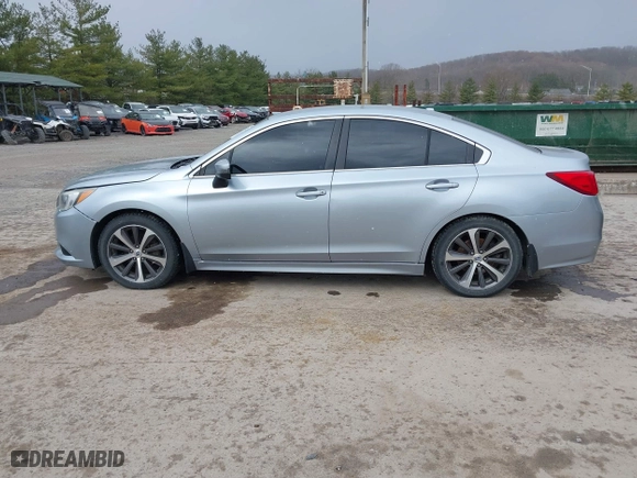 2015 Subaru Legacy 2.5i Limited with VIN 4S3BNAJ63F3067928, listed as a IAAI auction lot 41891477 with 180,369 mi miles. Bid and sale history available at carsss.com. Image 14.