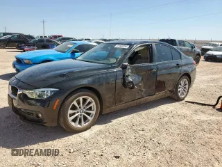 2018 BMW 3 Series 320i with VIN WBA8A9C55JK623127, listed as a Copart auction lot 61665295 with 31,445 mi miles and Salvage title. Bid and sale history available at DreamBid. Image 1.