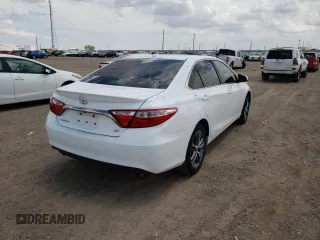 2015 Toyota Camry XLE with VIN 4T1BF1FK7FU110613, listed as a Copart auction lot 49833392 with 103,115 mi miles and Clean Title. Bid and sale history available at DreamBid. Image 4.