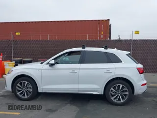 2022 Audi Q5 S line Premium Plus with VIN WA1EAAFYXN2075073, listed as a IAAI auction lot 42444448 with 16,404 mi miles and . Bid and sale history available at DreamBid. Image 14.