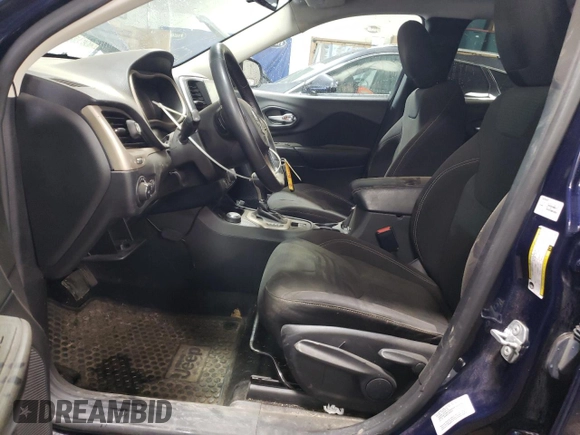 2016 Jeep Cherokee Latitude with VIN 1C4PJMCB5GW112087, listed as a Copart auction lot 48338375 with 128,599 mi miles and Salvage Title. Bid and sale history available at DreamBid. Image 7.