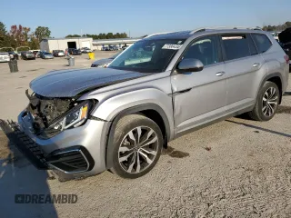 2021 Volkswagen Atlas SEL R-Line with VIN 1V2SR2CA2MC536126, listed as a Copart auction lot 77380434 with 29,550 mi miles and Salvage title. Bid and sale history available at DreamBid. Image 1.