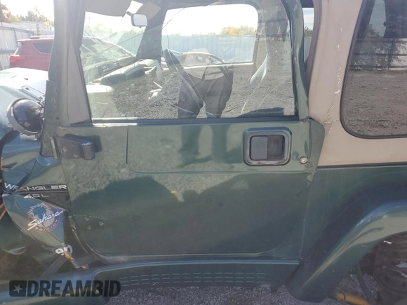 2000 Jeep Wrangler Sahara with VIN 1J4FA59S0YP720856, listed as a Copart auction lot 73128204 with 0 mi miles and Clean Title. Bid and sale history available at carsss.com. Image 7.