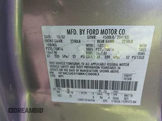 2008 Ford Escape XLT z VIN 1FMCU03198KC06063, wystawiony jako IAAI lot #42672886 z przebiegiem 124 878 mil mil oraz . Historia ofert i sprzedaży dostępna na DreamBid. Obrazek 9.