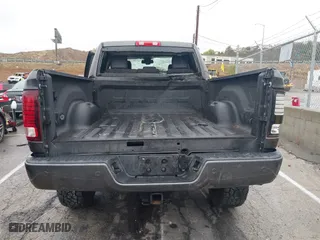2018 Ram 2500 Laramie with VIN 3C6UR5FL6JG382481, listed as a IAAI auction lot 41517536 with 1 mi miles. Bid and sale history available at carsss.com. Image 17.