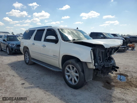 2009 GMC Yukon XL Denali with VIN 1GKFK062X9R296347, listed as a Copart auction lot 73412054 with 166,867 mi miles and Salvage Title. Bid and sale history available at carsss.com. Image 4.