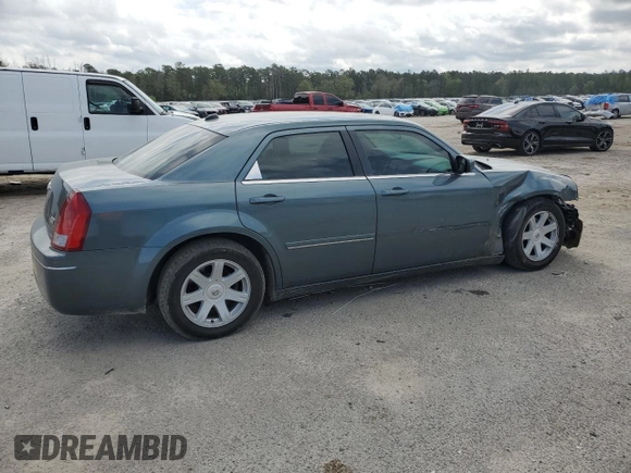 2005 Chrysler 300 with VIN 2C3JA53G95H616536, listed as a Copart auction lot 51099885 with 186,749 mi miles and Salvage Title. Bid and sale history available at carsss.com. Image 3.