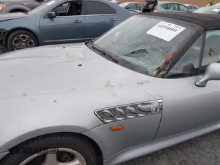 1997 BMW 3 Series 2.8L with VIN 4USCJ3320VLC06608, listed as a IAAI auction lot 41544601 with 79,966 mi miles. Bid and sale history available at carsss.com. Image 6.