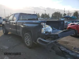 2020 Chevrolet Silverado 1500 LT with VIN 1GCRYDED4LZ264728, listed as a Copart auction lot 47539865 with 152,936 mi miles and Salvage Title. Bid and sale history available at carsss.com. Image 2.