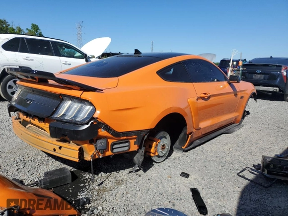 2021 Ford Mustang GT z VIN 1FA6P8CF6M5150407, wystawiony jako Copart lot #49669265 z przebiegiem Nie podano mil oraz Tytuł czysty. Historia ofert i sprzedaży dostępna na DreamBid. Obrazek 3.