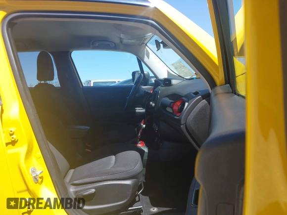 2016 Jeep Renegade Trailhawk with VIN ZACCJBCT4GPD07347, listed as a IAAI auction lot 41985986 with 97,449 mi miles and . Bid and sale history available at carsss.com. Image 5.