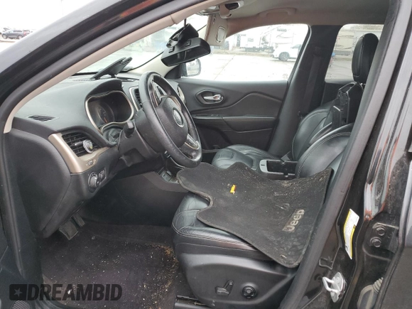 2016 Jeep Cherokee Limited with VIN 1C4PJLDB6GW362088, listed as a Copart auction lot 82059314 with 183,161 mi miles and Clean Title. Bid and sale history available at carsss.com. Image 7.