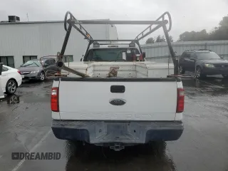 2008 Ford F-250 with VIN 1FTSF20R58EE40246, listed as a Copart auction lot 49015505 with 177,446 mi miles and Clean title. Bid and sale history available at DreamBid. Image 6.