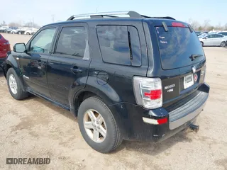 2008 Mercury Mariner with VIN 4M2CU39H78KJ39855, listed as a IAAI auction lot 41892329 with 150,465 mi miles. Bid and sale history available at carsss.com. Image 3.