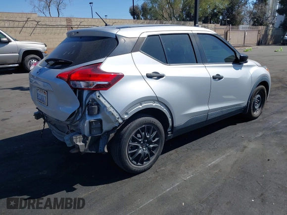 2020 Nissan Kicks S с VIN 3N1CP5BV5LL518629, выставлен на аукционе IAAI как лот 42003304 с пробегом 64 780 миль миль и . История ставок и продаж доступна на DreamBid. Изображение 4.