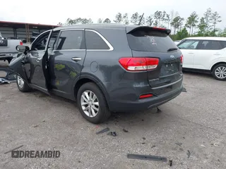 2017 Kia Sorento LX z VIN 5XYPG4A35HG204955, wystawiony jako IAAI lot #41966406 z przebiegiem Nie podano mil oraz . Historia ofert i sprzedaży dostępna na DreamBid. Obrazek 3.