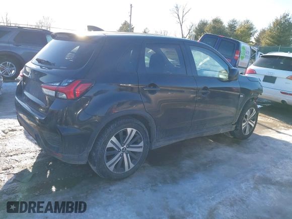 2020 Mitsubishi Outlander Sport ES 2.0 with VIN JA4AR3AU2LU013109, listed as a IAAI auction lot 41406494 with 160,936 mi miles. Bid and sale history available at carsss.com. Image 4.