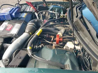 1995 Chevrolet Camaro Z28 с VIN 2G1FP22P3S2181990, выставлен на аукционе IAAI как лот 43232260 с пробегом 160 960 миль миль и . История ставок и продаж доступна на DreamBid. Изображение 19.