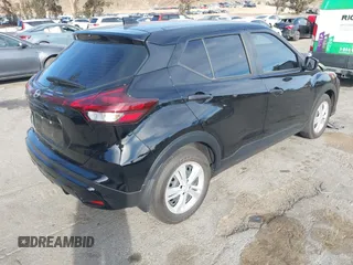 2024 Nissan Kicks S with VIN 3N1CP5BV5RL496320, listed as a IAAI auction lot 41402125 with 4,775 mi miles. Bid and sale history available at carsss.com. Image 4.