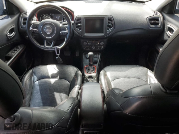 2019 Jeep Compass Trailhawk with VIN 3C4NJDDB3KT785383, listed as a Copart auction lot 53398135 with 83,498 mi miles and Salvage Title. Bid and sale history available at carsss.com. Image 8.