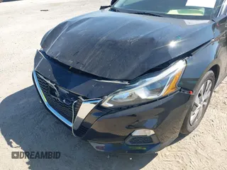 2020 Nissan Altima S z VIN 1N4BL4BV6LC184384, wystawiony jako IAAI lot #42312170 z przebiegiem 85 979 mil mil oraz . Historia ofert i sprzedaży dostępna na DreamBid. Obrazek 6.