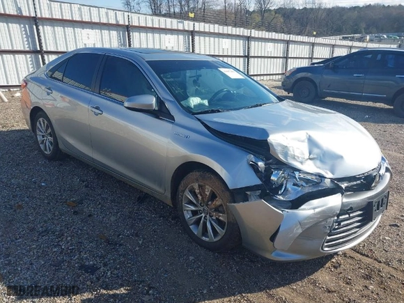 2016 Toyota Camry Hybrid LE with VIN 4T1BD1FK5GU200768, listed as a IAAI auction lot 41607484 with 113,713 mi miles. Bid and sale history available at carsss.com. Image 1.