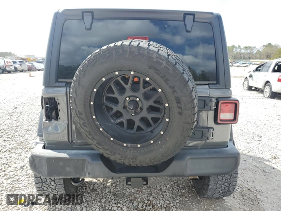 2019 Jeep Wrangler Unlimited Sport Altitude with VIN 1C4HJXDGXKW636909, listed as a Copart auction lot 48324185 with 47,744 mi miles and Clean title. Bid and sale history available at DreamBid. Image 6.
