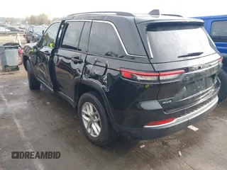 2023 Jeep Grand Cherokee Laredo with VIN 1C4RJHAG6PC671728, listed as a IAAI auction lot 40897386 with Not provided miles and . Bid and sale history available at DreamBid. Image 3.