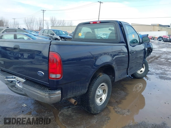 2003 Ford F-150 XL с VIN 2FTRF172X3CA60139, выставлен на аукционе IAAI как лот 41608378 с пробегом 81 965 миль миль и . История ставок и продаж доступна на DreamBid. Изображение 4.