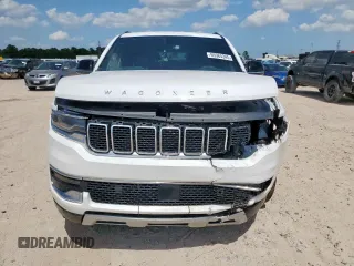 2024 Jeep Wagoneer Series II with VIN 1C4SJUBP1RS120186, listed as a Copart auction lot 65984345 with 56,748 mi miles and Clean title. Bid and sale history available at DreamBid. Image 5.