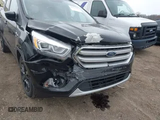 2017 Ford Escape SE with VIN 1FMCU0GD2HUD09575, listed as a IAAI auction lot 41952349 with 62,886 mi miles and . Bid and sale history available at DreamBid. Image 6.