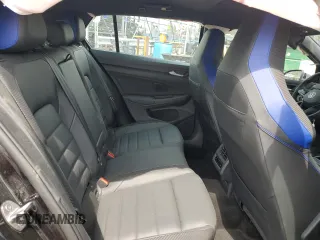 2024 Volkswagen Golf z VIN WVWFB7CD8RW123941, wystawiony jako Copart lot #59147474 z przebiegiem 7 532 mil mil oraz Szkoda całkowita • Salvage title. Historia ofert i sprzedaży dostępna na DreamBid. Obrazek 10.