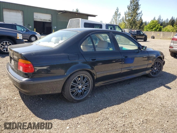 2000 BMW 5 Series 528iA with VIN WBADM6341YGU29669, listed as a Copart auction lot 55398505 with 0 mi miles and Salvage Title. Bid and sale history available at carsss.com. Image 3.