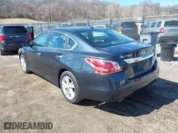 2013 Nissan Altima SV with VIN 1N4AL3AP3DC219229, listed as a IAAI auction lot 41875840 with 141,834 mi miles and . Bid and sale history available at carsss.com. Image 3.