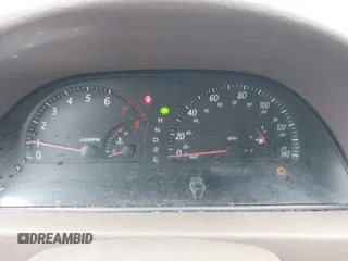 2002 Toyota Camry LE z VIN 4T1BE32K52U086150, wystawiony jako IAAI lot #42126685 z przebiegiem 175 212 mil mil oraz . Historia ofert i sprzedaży dostępna na DreamBid. Obrazek 7.