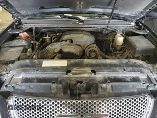2013 GMC Yukon XL Denali with VIN 1GKS2MEF1DR180473, listed as a Copart auction lot 45348225 with 161,383 mi miles and Salvage Title. Bid and sale history available at carsss.com. Image 13.