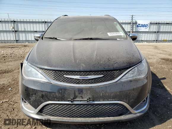 2020 Chrysler Pacifica Limited z VIN 2C4RC1GG1LR187041, wystawiony jako Copart lot #48469605 z przebiegiem 176 172 mil mil oraz Szkoda całkowita • Salvage title. Historia ofert i sprzedaży dostępna na DreamBid. Obrazek 5.