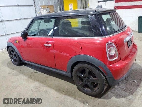 2013 MINI Hardtop with VIN WMWSU3C50DT679162, listed as a Copart auction lot 64957275 with 140,438 mi miles and Clean title. Bid and sale history available at DreamBid. Image 2.