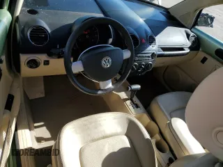 2006 Volkswagen New Beetle Coupe with VIN 3VWRW31C76M402908, listed as a Copart auction lot 87393604 with 63,197 mi miles and Salvage Title. Bid and sale history available at carsss.com. Image 8.