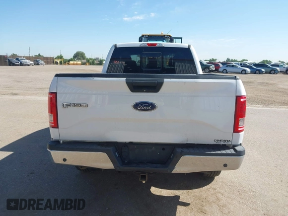 2016 Ford F-150 XLT z VIN 1FTFX1EG7GKF55978, wystawiony jako IAAI lot #42483473 z przebiegiem 154 309 mil mil oraz . Historia ofert i sprzedaży dostępna na DreamBid. Obrazek 16.