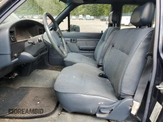 1994 Toyota Pickup DX with VIN JT4RN93P9R5106937, listed as a Copart auction lot 63055765 with 128,039 mi miles and Clean title. Bid and sale history available at DreamBid. Image 7.
