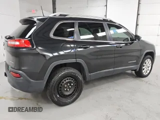 2016 Jeep Cherokee Limited with VIN 1C4PJMDSXGW118787, listed as a Copart auction lot 58742585 with 154,097 mi miles and Clean title. Bid and sale history available at DreamBid. Image 3.