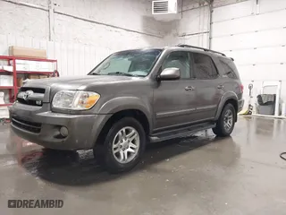 2006 Toyota Sequoia Limited with VIN 5TDBT48A06S275409, listed as a IAAI auction lot 41766094 with 149,718 mi miles. Bid and sale history available at carsss.com. Image 17.