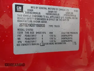 2007 GMC Sierra 1500 SLE1 with VIN 2GTEC19C671592633, listed as a IAAI auction lot 42030570 with 183,121 mi miles and . Bid and sale history available at DreamBid. Image 9.