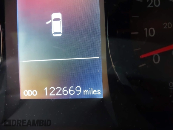 2015 Toyota Sienna LE AAS with VIN 5TDKK3DC3FS635681, listed as a IAAI auction lot 41988400 with 122,669 mi miles and . Bid and sale history available at DreamBid. Image 14.