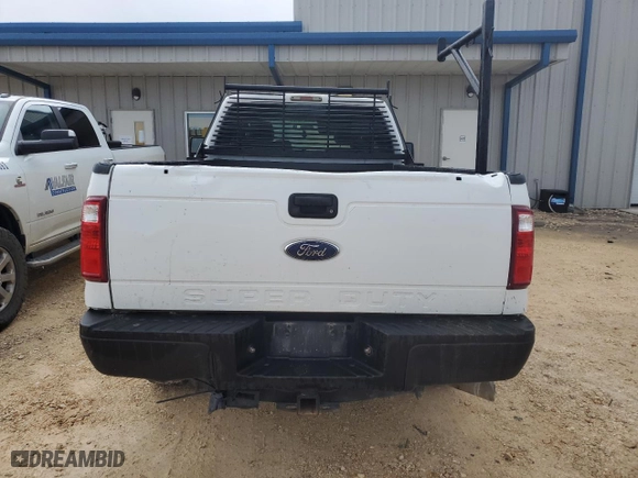 2014 Ford Super Duty F-250 SRW XLT with VIN 1FT7X2BT0EEB28715, listed as a Copart auction lot 43449075 with 177,622 mi miles and Clean Title. Bid and sale history available at carsss.com. Image 6.