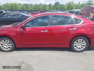 2015 Nissan Altima 2.5 S with VIN 1N4AL3AP4FC455035, listed as a IAAI auction lot 41997177 with 182,329 mi miles. Bid and sale history available at carsss.com. Image 14.